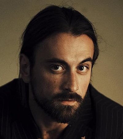 Gellert Kadar headshot